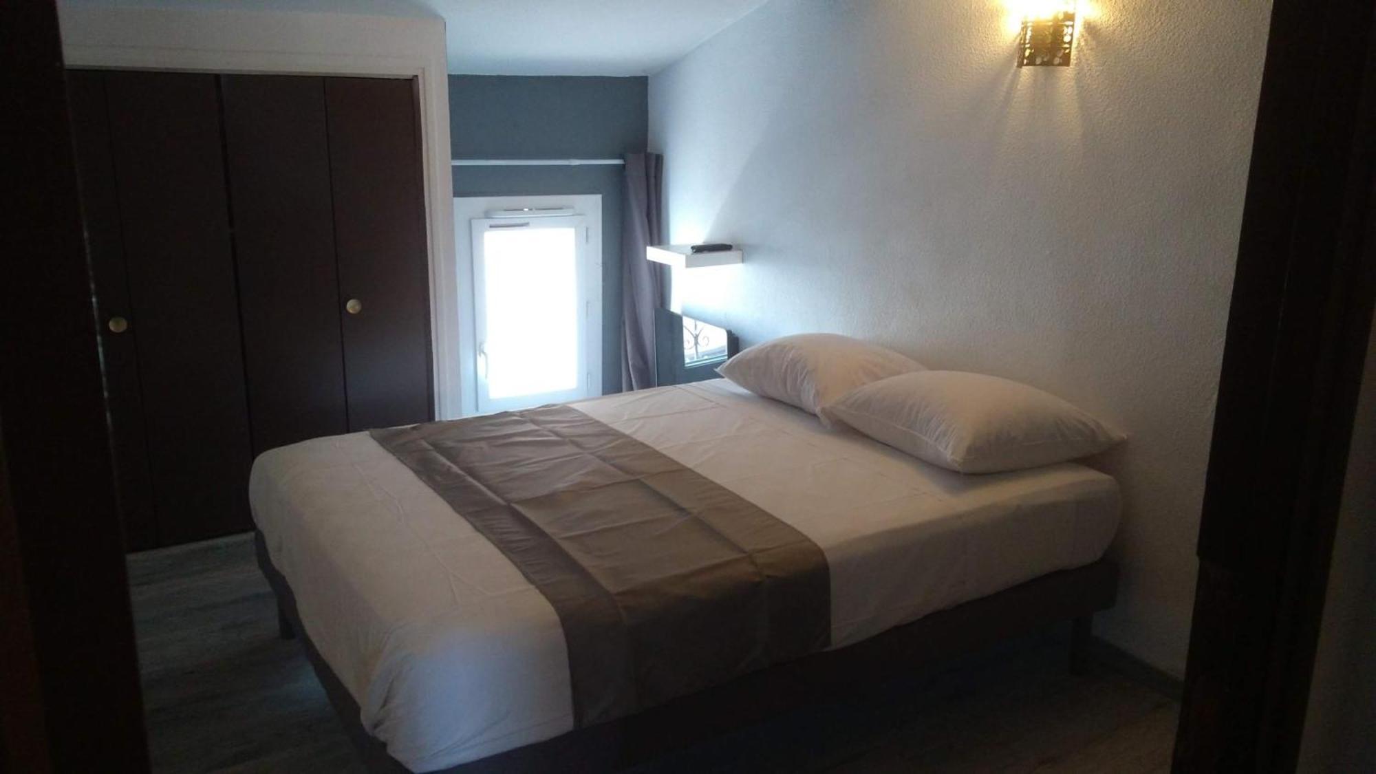 Mauguio Center Hotel Room photo